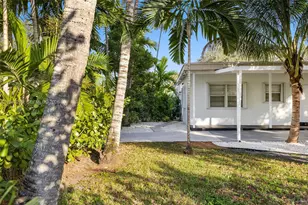 550 Cardinal St, Miami Springs, FL 33166 - Photo 31