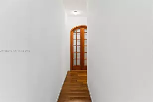 550 Cardinal St, Miami Springs, FL 33166 - Photo 21