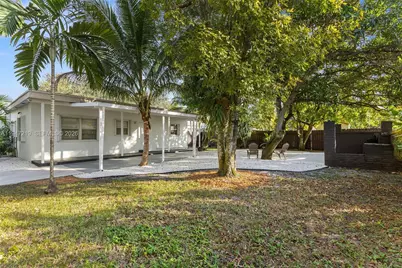 550 Cardinal St, Miami Springs, FL 33166 - Photo 21