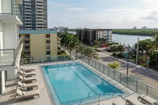 3319 N Ocean Dr, Hollywood, FL 33019 - Photo 15