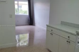 1170 NE 111th St, Miami, FL 33161 - Photo 7