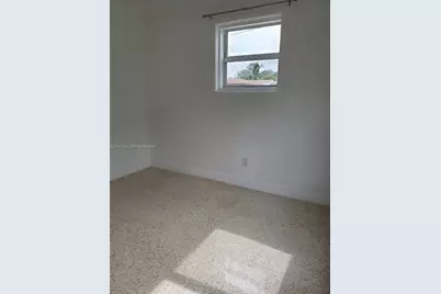 1170 NE 111th St #1170, Miami, FL 33161 - Photo 13