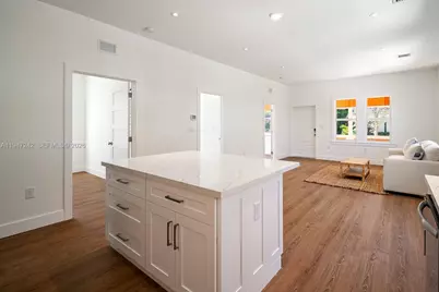 117 Florida Ave, Coral Gables, FL 33133 - Photo 9