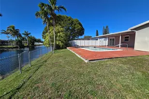 9110 NW 24th Pl, Sunrise, FL 33322 - Photo 27