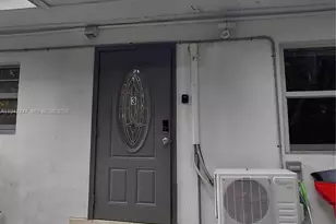 1050 NE 82nd St, Miami, FL 33138 - Photo 5