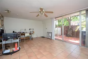 13935 SW 84th St, Miami, FL 33183 - Photo 7