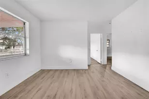 1360 NW 117th St, Miami, FL 33167 - Photo 13