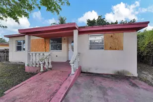 1360 NW 117th St, Miami, FL 33167 - Photo 9
