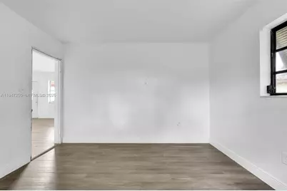 1360 NW 117th St, Miami, FL 33167 - Photo 25