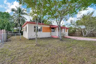 1360 NW 117th St, Miami, FL 33167 - Photo 5