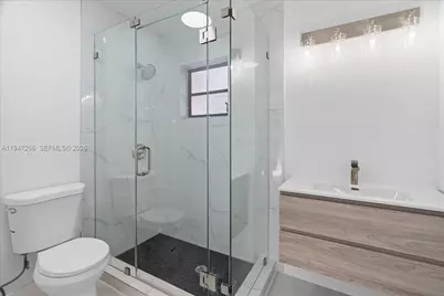 10351 SW 164th St, Miami, FL 33157 - Photo 9