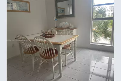 201 178th Dr #334, Sunny Isles Beach, FL 33160 - Photo 3