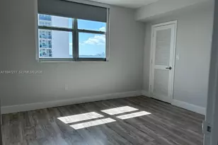 7501 E Treasure Dr, North Bay Village, FL 33141 - Photo 9