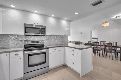 251 174th St #311, Sunny Isles Beach, FL 33160 - Photo 25