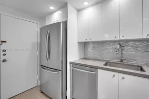 251 174th St, Sunny Isles Beach, FL 33160 - Photo 23