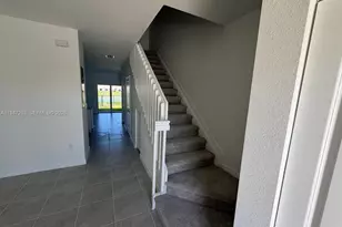 2772 SE 26th Ave, Homestead, FL 33035 - Photo 3