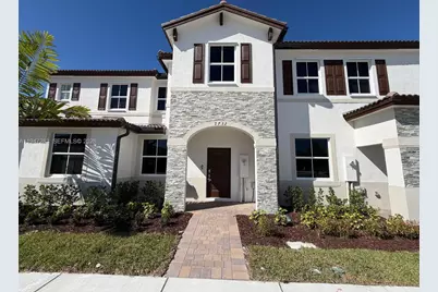 2772 SE 26 Ave #2772, Homestead, FL 33035 - Photo 1