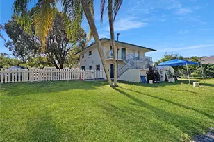 883 SW 10th St, Pompano Beach, FL 33060 - Photo 15