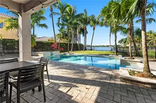 18832 SW 77th Ct, Cutler Bay, FL 33157 - Photo 5
