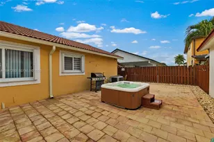 7475 NW 167th Terrace, Hialeah, FL 33015 - Photo 31