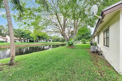 6616 N Parkway Dr #3-5, Margate, FL 33068 - Photo 15