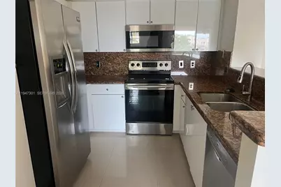 19555 E Country Club Dr #8505, Aventura, FL 33180 - Photo 37