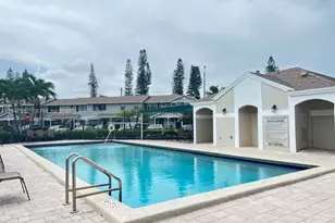 905 NW 107th Ave, Pembroke Pines, FL 33026 - Photo 27