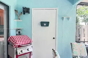 905 NW 107th Ave, Pembroke Pines, FL 33026 - Photo 23