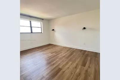 8425 NW 8th St #406, Miami, FL 33126 - Photo 13