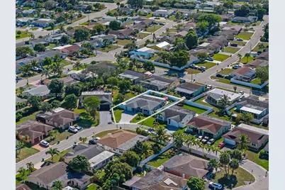 9400 NW 82nd St, Tamarac, FL 33321 - Photo 45