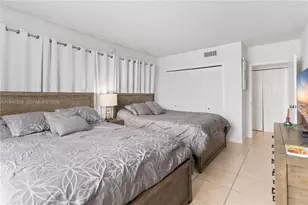 3725 S Ocean Dr, Hollywood, FL 33019 - Photo 33