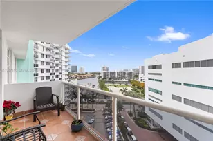 3725 S Ocean Dr, Hollywood, FL 33019 - Photo 49