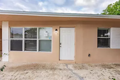 3140 NE 10th Ter, Pompano Beach, FL 33064 - Photo 5