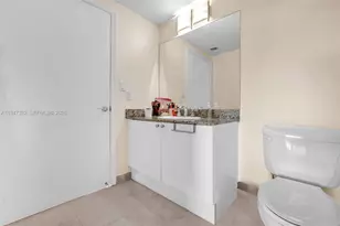 19501 W Country Club Dr, Aventura, FL 33180 - Photo 15