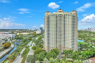 19501 W Country Club Dr, Aventura, FL 33180 - Photo 1