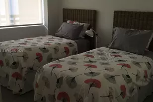 16385 Biscayne Blvd, North Miami Beach, FL 33160 - Photo 9