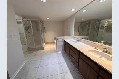 600 Biltmore Way #318, Coral Gables, FL 33134 - Photo 7