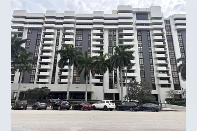 600 Biltmore Way #318, Coral Gables, FL 33134 - Photo 1