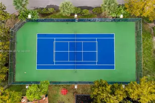 7833 NW 192nd St, Hialeah, FL 33015 - Photo 41