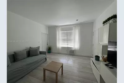 1610 Bay Rd, Miami Beach, FL 33139 - Photo 9