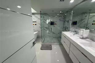 5757 Collins Ave, Miami Beach, FL 33140 - Photo 95