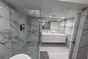 5757 Collins Ave, Miami Beach, FL 33140 - Photo 11
