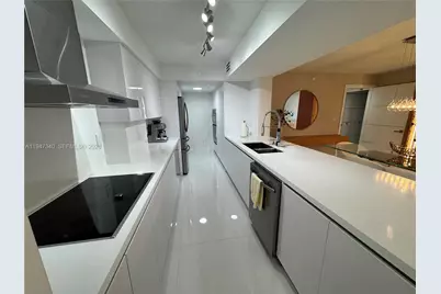 5757 Collins Ave #504, Miami Beach, FL 33140 - Photo 3