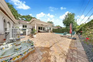 1402 Tangier St, Coral Gables, FL 33134 - Photo 19