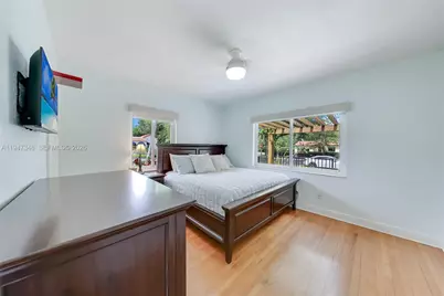 1402 Tangier St, Coral Gables, FL 33134 - Photo 13