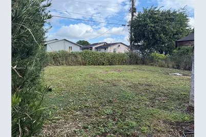 756 NW 5th St #0, Florida City, FL 33034 - Photo 11