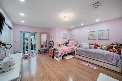 20920 NE 32nd Ave, Aventura, FL 33180 - Photo 23