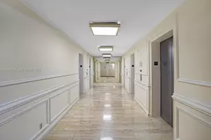 2500 Parkview Dr, Hallandale Beach, FL 33009 - Photo 29