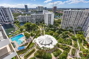 2500 Parkview Dr, Hallandale Beach, FL 33009 - Photo 27