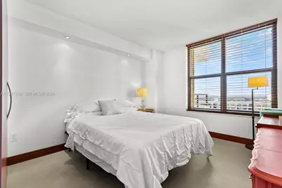 2500 Parkview Dr #2319, Hallandale Beach, FL 33009 - Photo 25